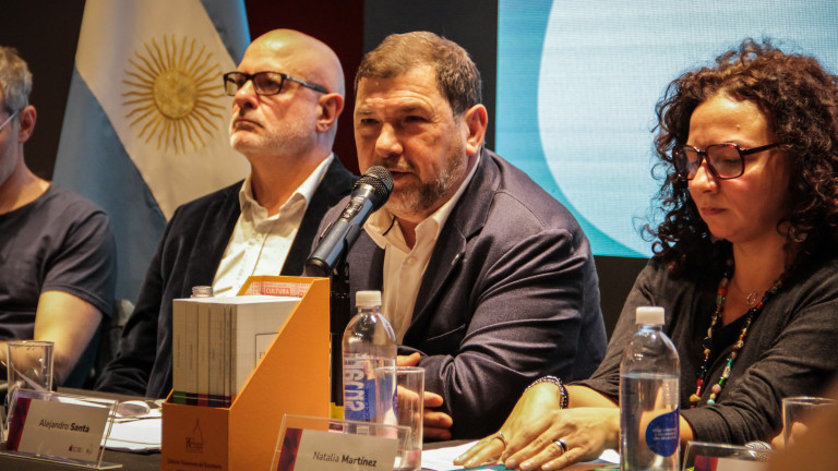 El Director Coordinador General de la BCN, Alejandro Santa, cerró la jornada con una reflexión sobre el rol de las instituciones públicas en el acceso a la cultura y el conocimiento.