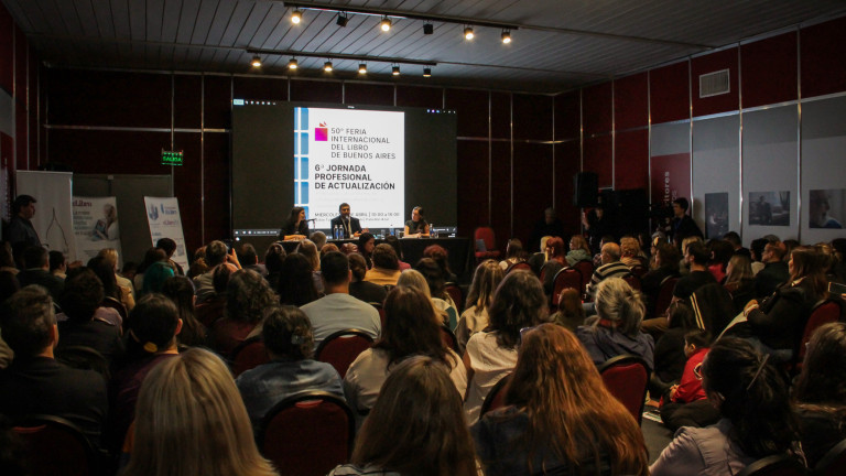 La BCN participó de la 6° Jornada de Actualización Profesional en la Feria Internacional del Libro de Buenos Aires